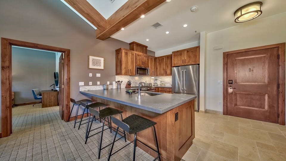 Condo, 2 Bedrooms | Private kitchen | Fridge, microwave, oven, dishwasher