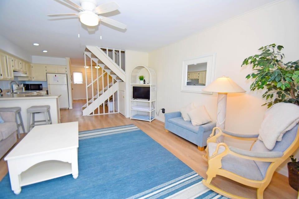 Townhome, 2 Bedrooms | Living area | Streaming services