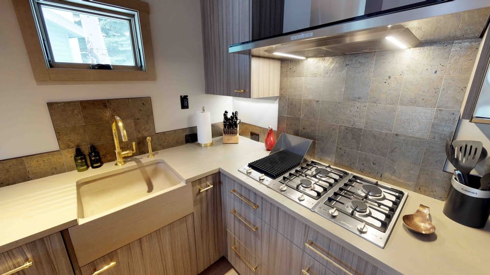 Condo, 2 Bedrooms | Private kitchen | Fridge, microwave, oven, dishwasher