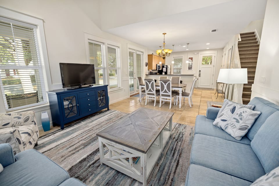 House, 3 Bedrooms | Living area