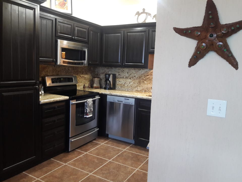 Everything you'll need in this kitchen for memorable meals