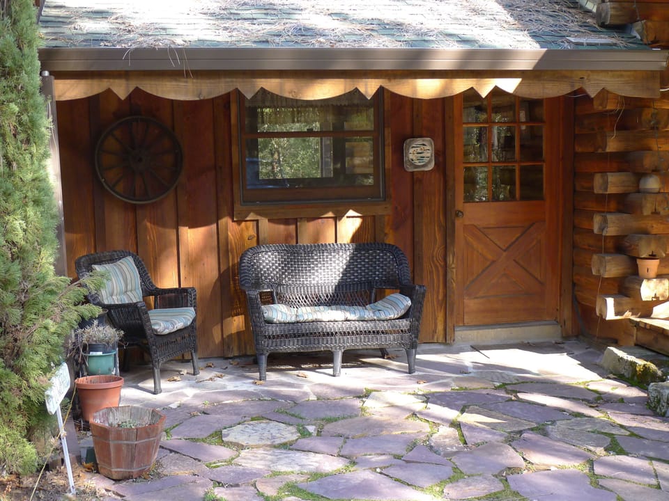 Front entrance to the den sleeping room.