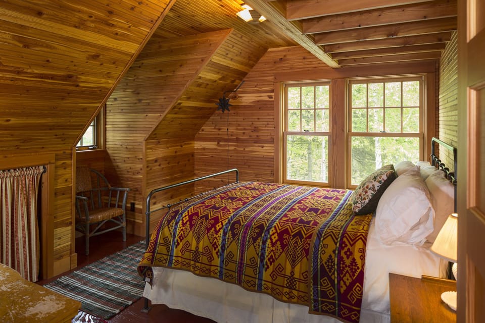 "North Star" guest room
