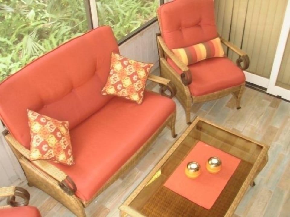 Furnished Screened Porch