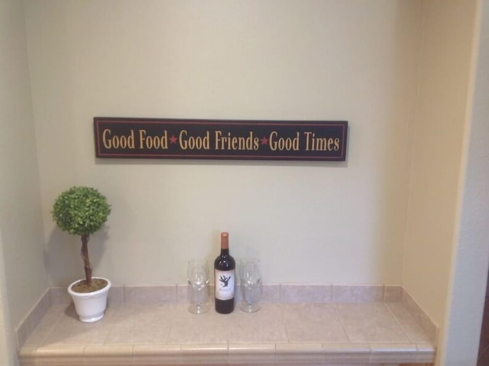 Always time for good food, good friends and good times!