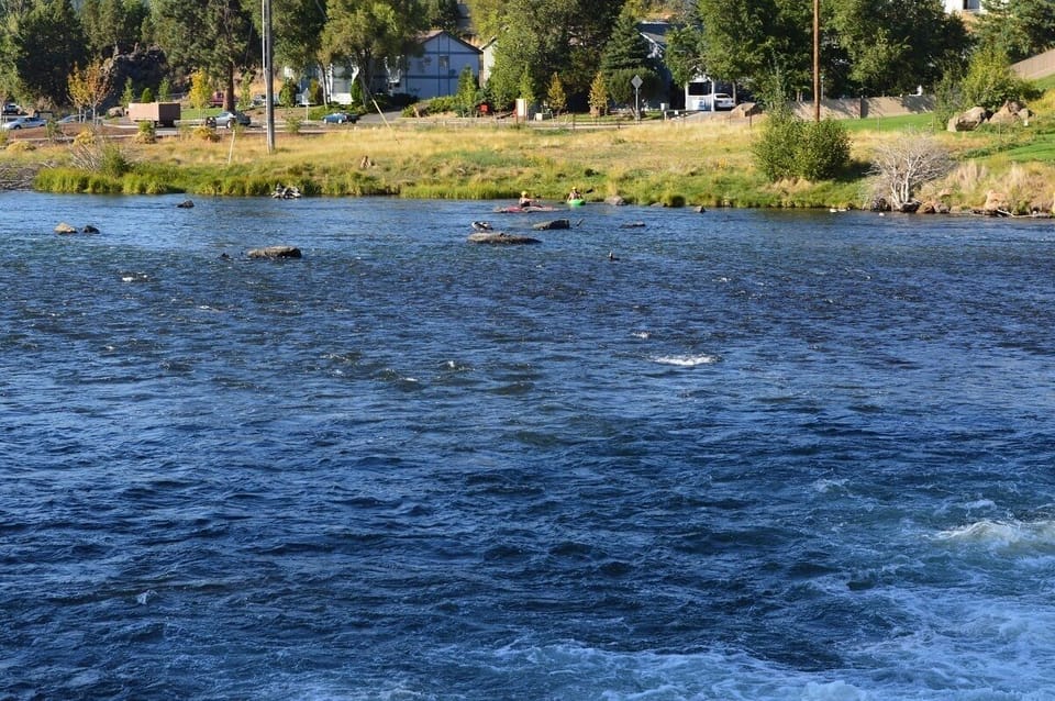 Just four blocks from the Deschutes River and Drake Park