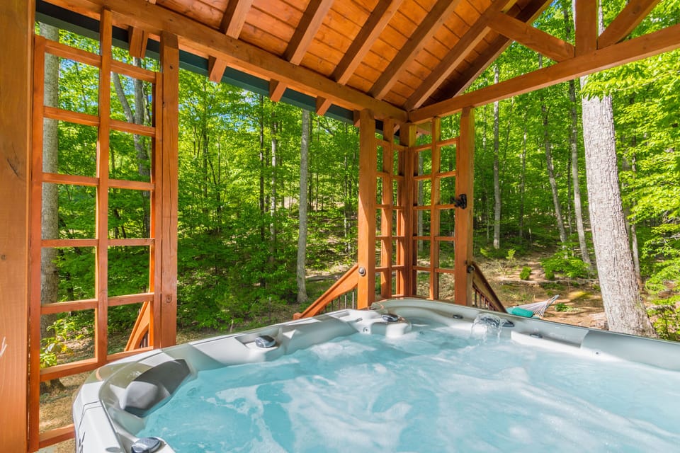 Splish Splash Relax: 🧘 unwind in the hot tub. 
