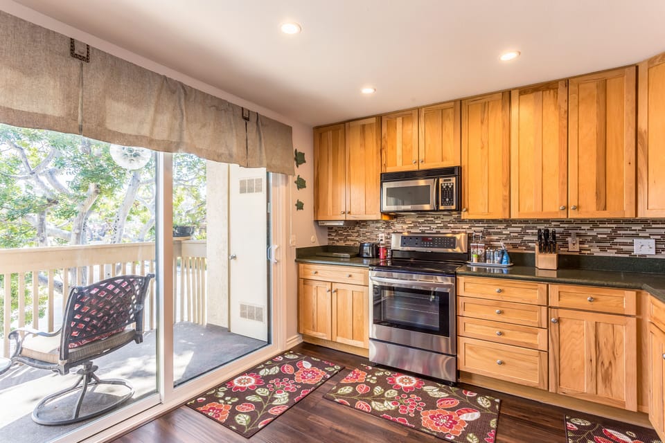 Kitchen (2)