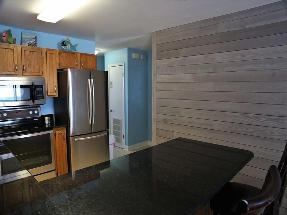 Upgraded granite counter