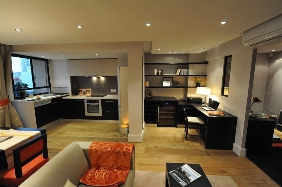 Kitchen / Office