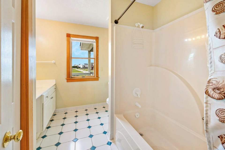 Surf or Sound Realty - 180 - Perfect Peace - Bedroom 2 -3