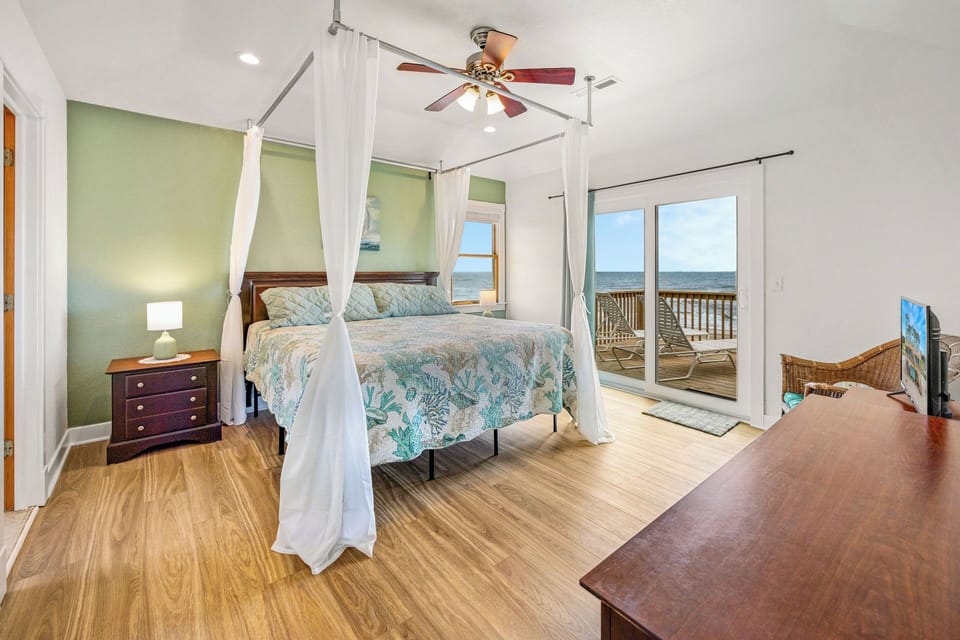 Surf or Sound Realty - 180 - Perfect Peace - Bedroom 1 -1