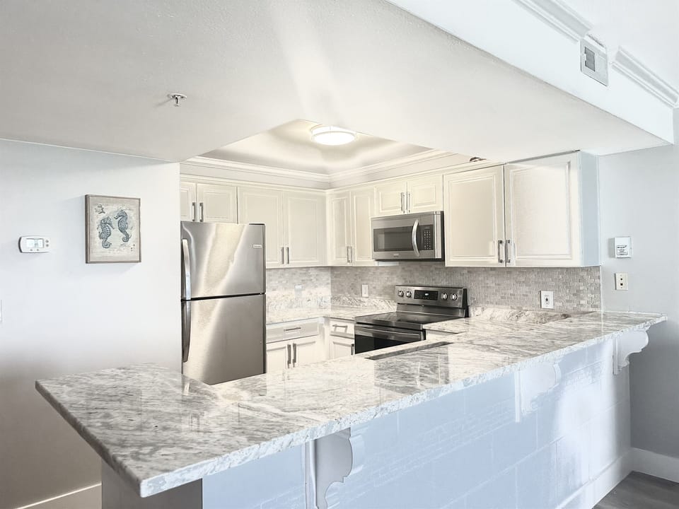 Full kitchen with stainless appliances