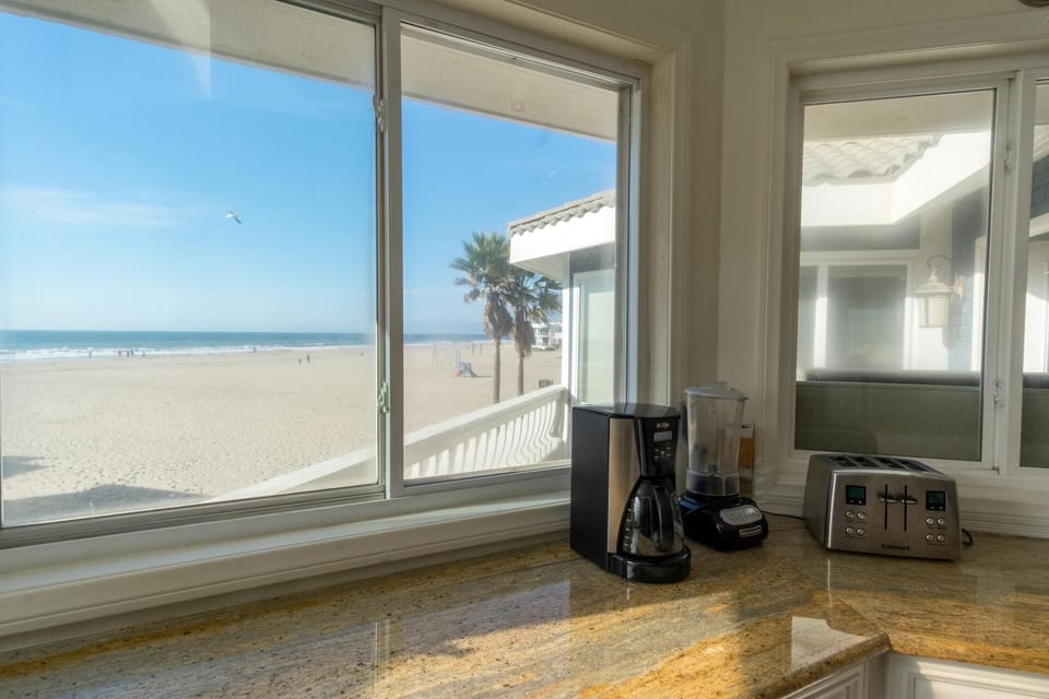 Ocean View from Kitchen
Penthouse 