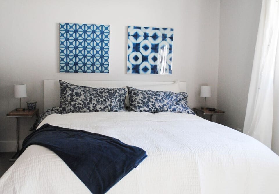 Private Master Suite with King Size Bed, En Suite Bath, Walk-In Closet, TV