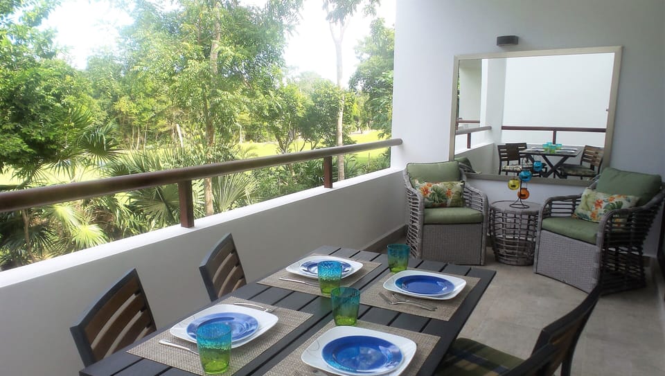 Spacious terrace overlooking the golf course offering peacefulness and privacy
