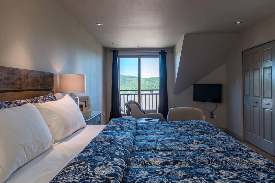 Clairiere 404 - Spectacular Mont-Tremblant Chalet
