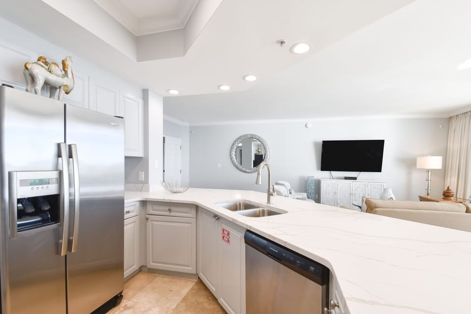 Silver Shells St. Maarten 1204 - Fully Equipped Kitchen