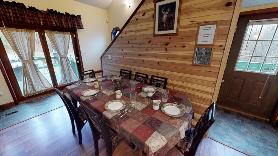 Enjoy a home cooked meal around the dining room table. 