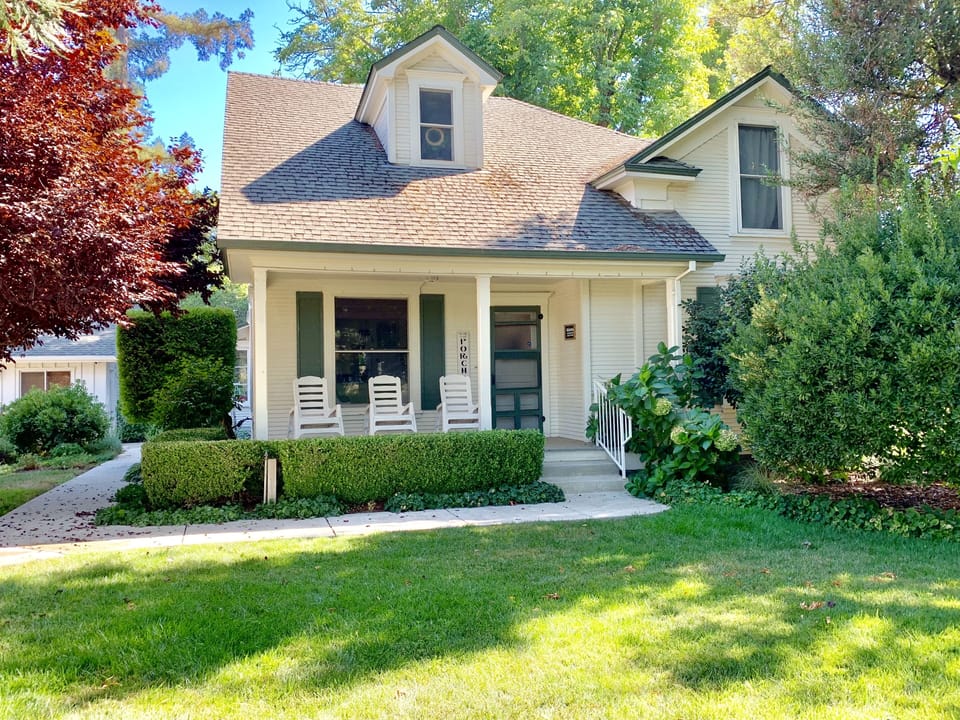Front of Chandler Farmhouse 