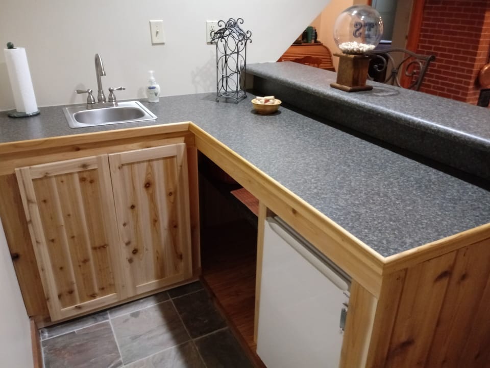 bar