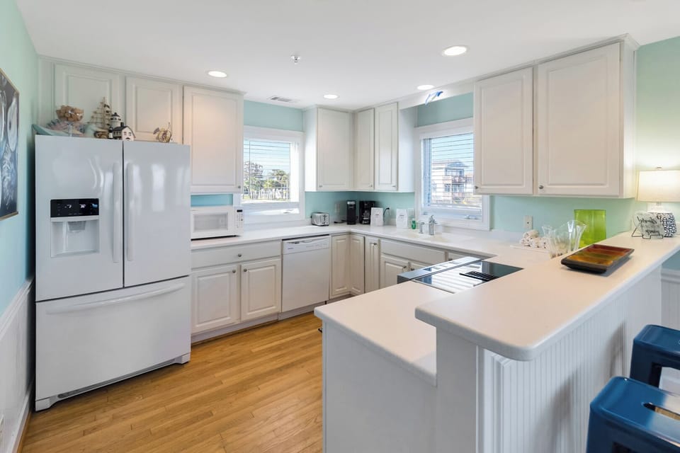Kitchen on the middle level