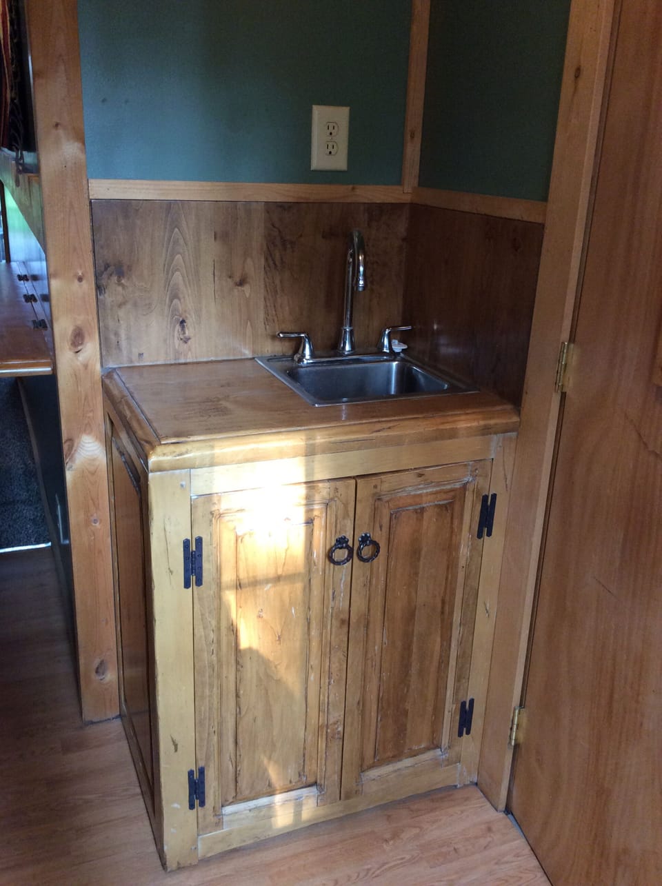 upper bunkhouse bar sink