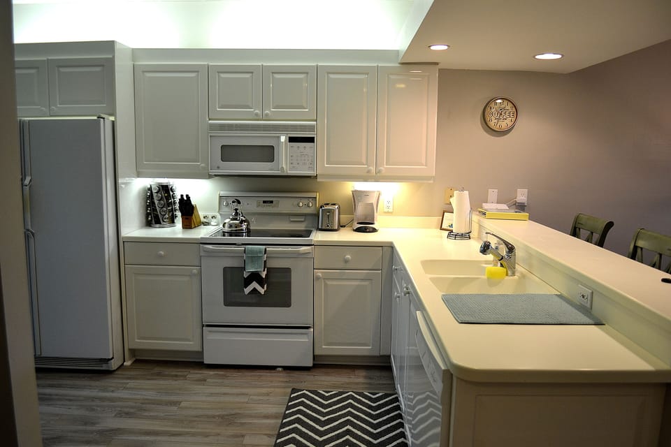 fully stocked kitchen