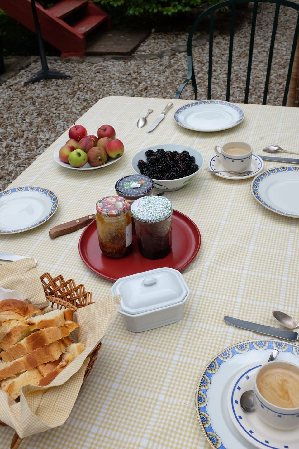 Breakfast area