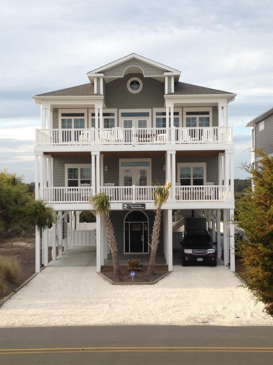 Welcome to Forever Summer More photos at #130  carolinabluewaterconstruction.com
