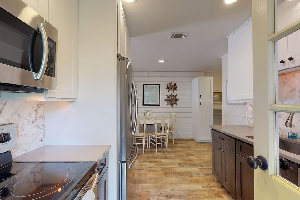Kitchen looking toward dining area.