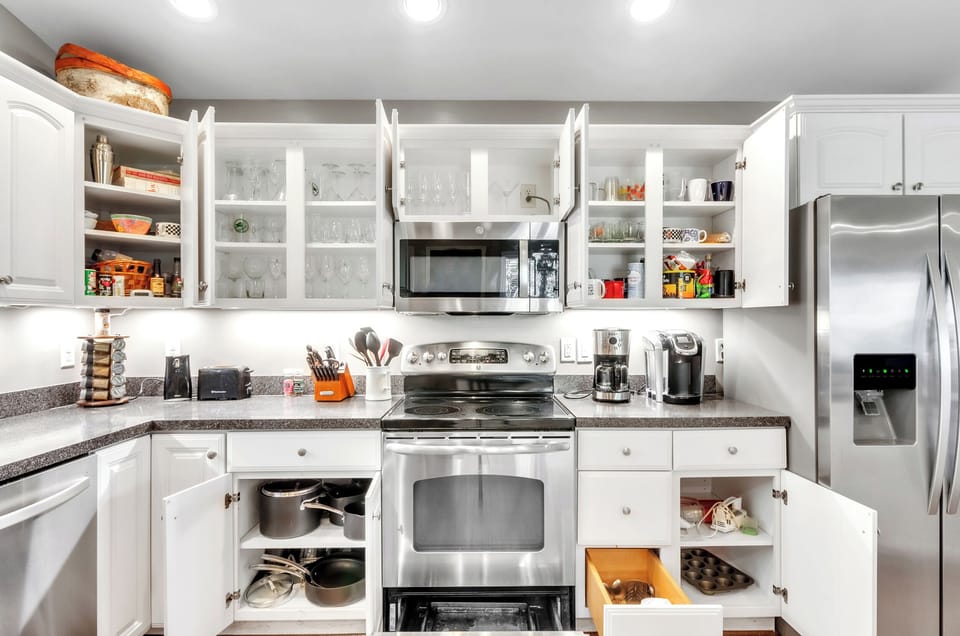 Well-stocked kitchen. We love to cook!