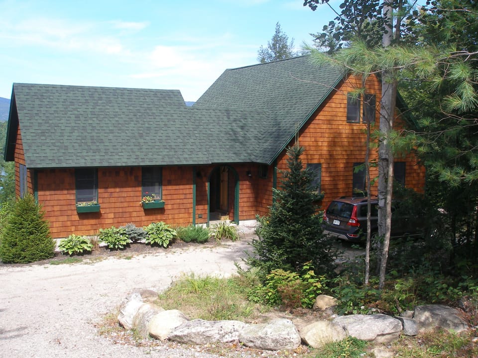 Adirondack house built in 2011