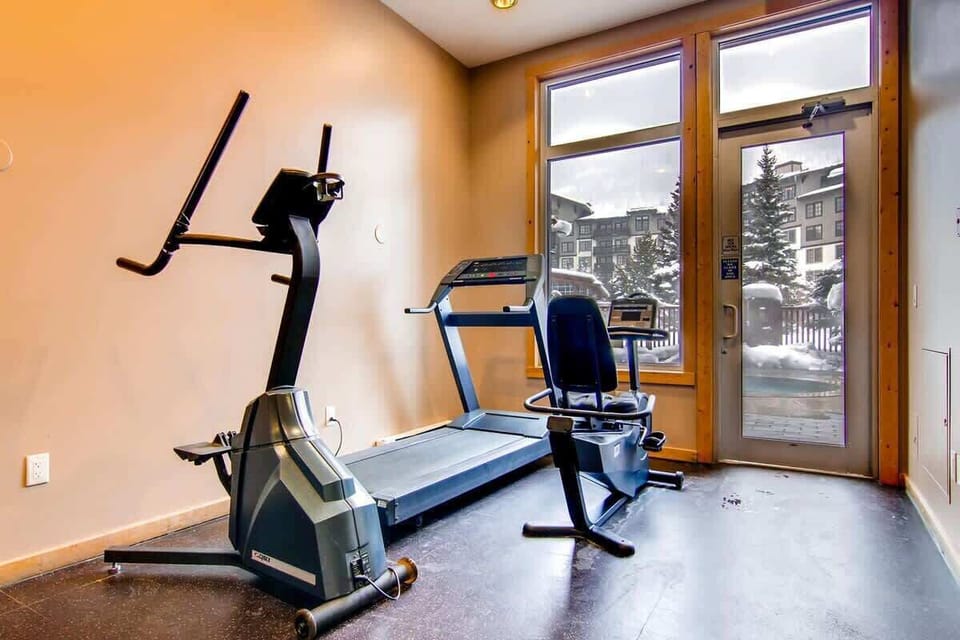 Fitness Room Downstairs - Managed by HOA.  Owners/Property Manager has no control over maintenance and downtime.