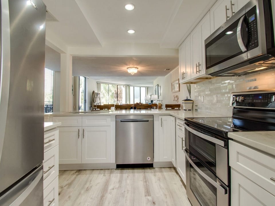 Kitchen at 223 Shorewood