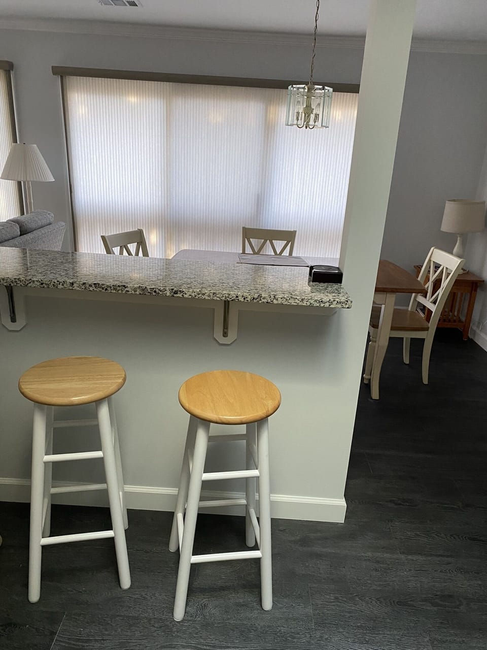 Kitchen eating nook