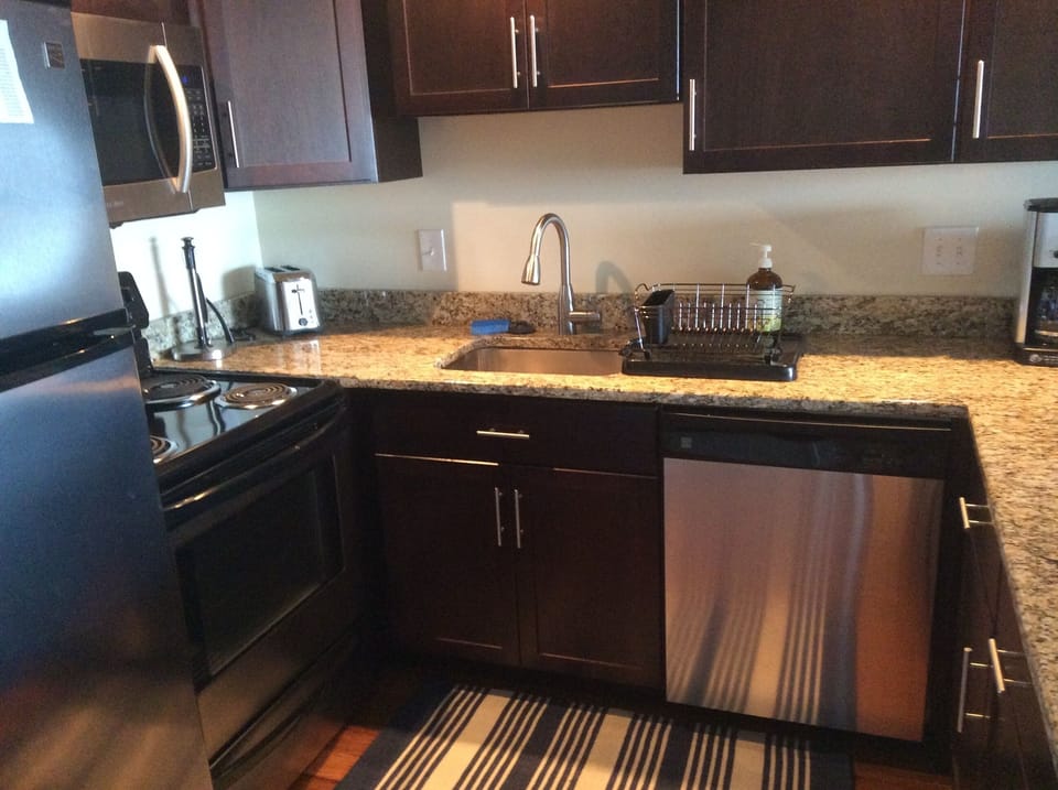 Espresso, stainless, granite.