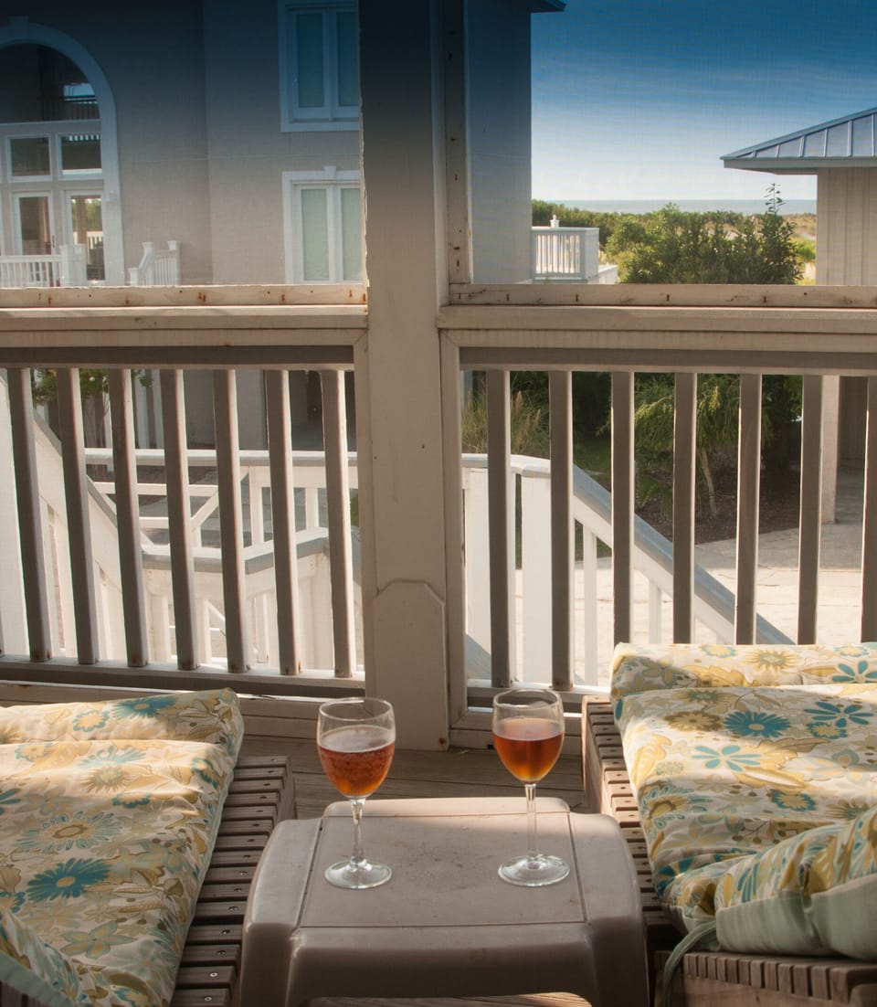 Perfect place for cocktail hour.