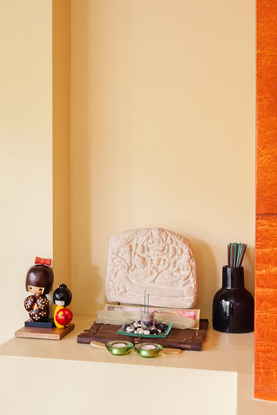 Details of the living room.