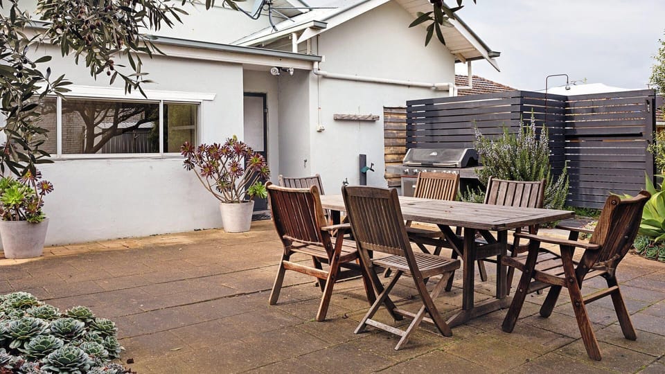 Outdoor Entertaining
