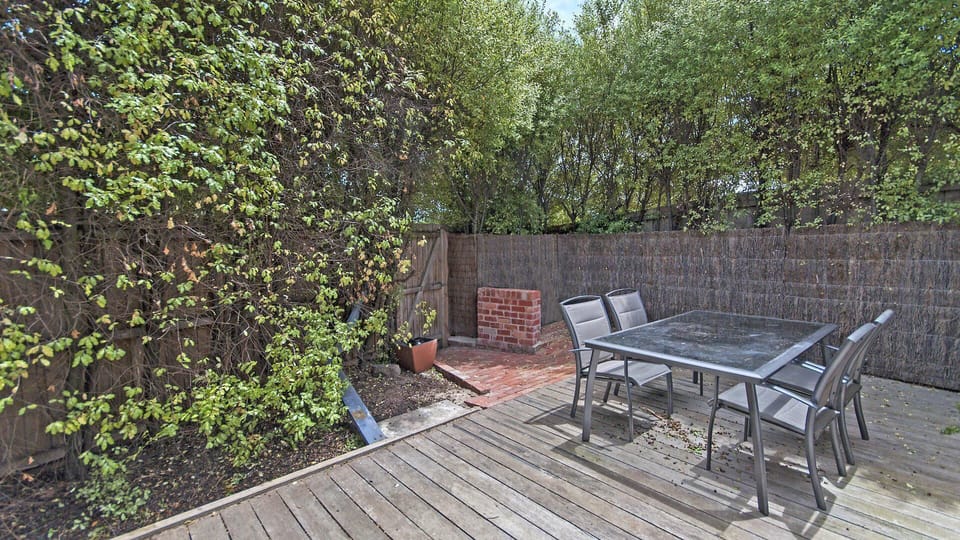 Outdoor Entertaining