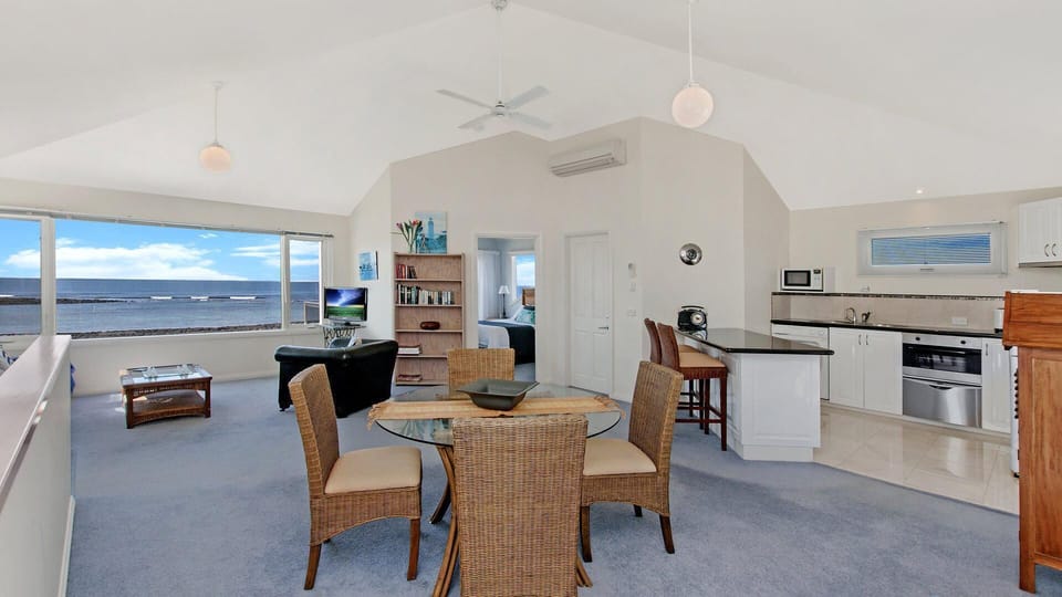 Kitchen / Living / Dining Area 