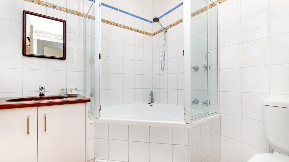 Bathroom 6