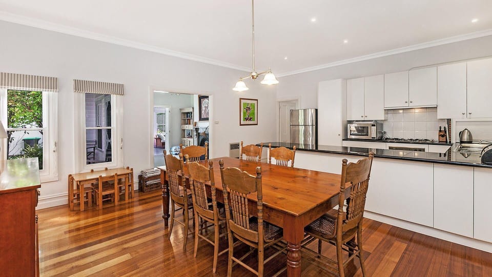 Kitchen / Dining