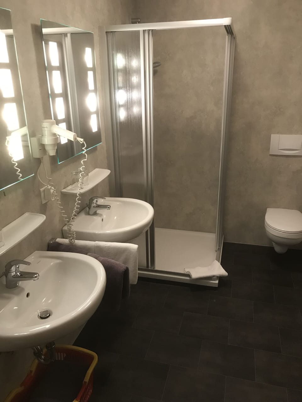 Double Room | Bathroom | Shower, hair dryer, towels