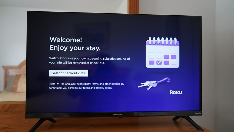 Bring your Netflix, Disney, Amazon and set up to forget your data when you go.