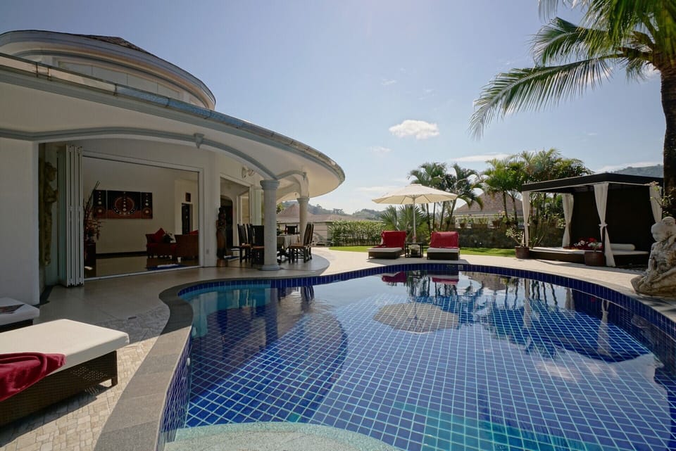 Villa - side view