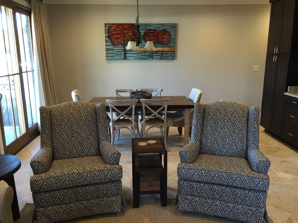 Living / Dining