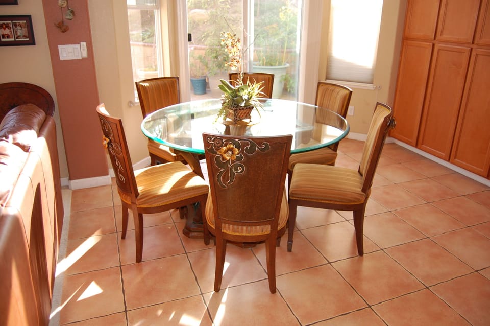 Lot of natural light in the dining area looking out to the Zen garden.