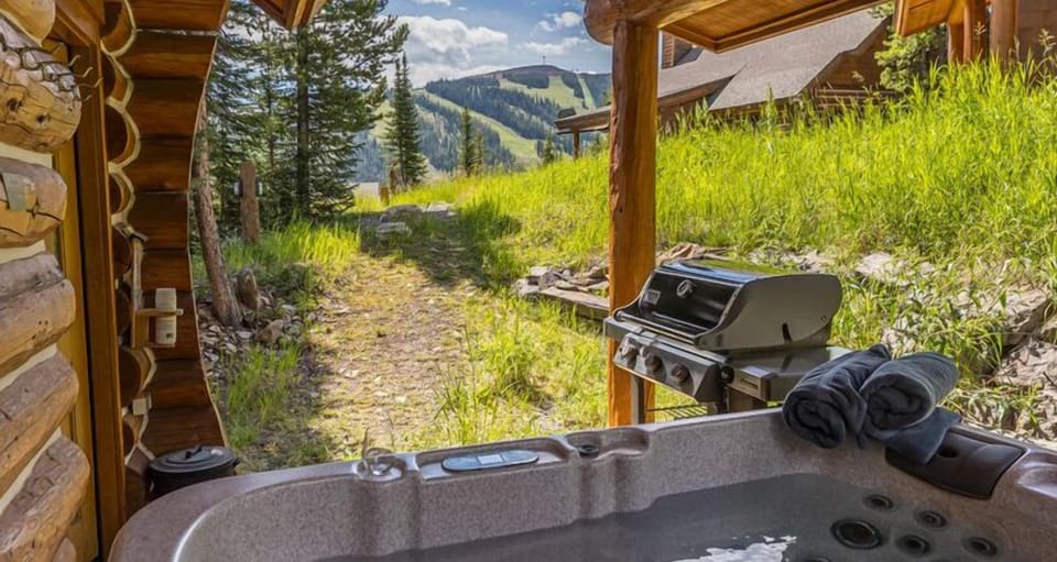 Private Hot Tub View